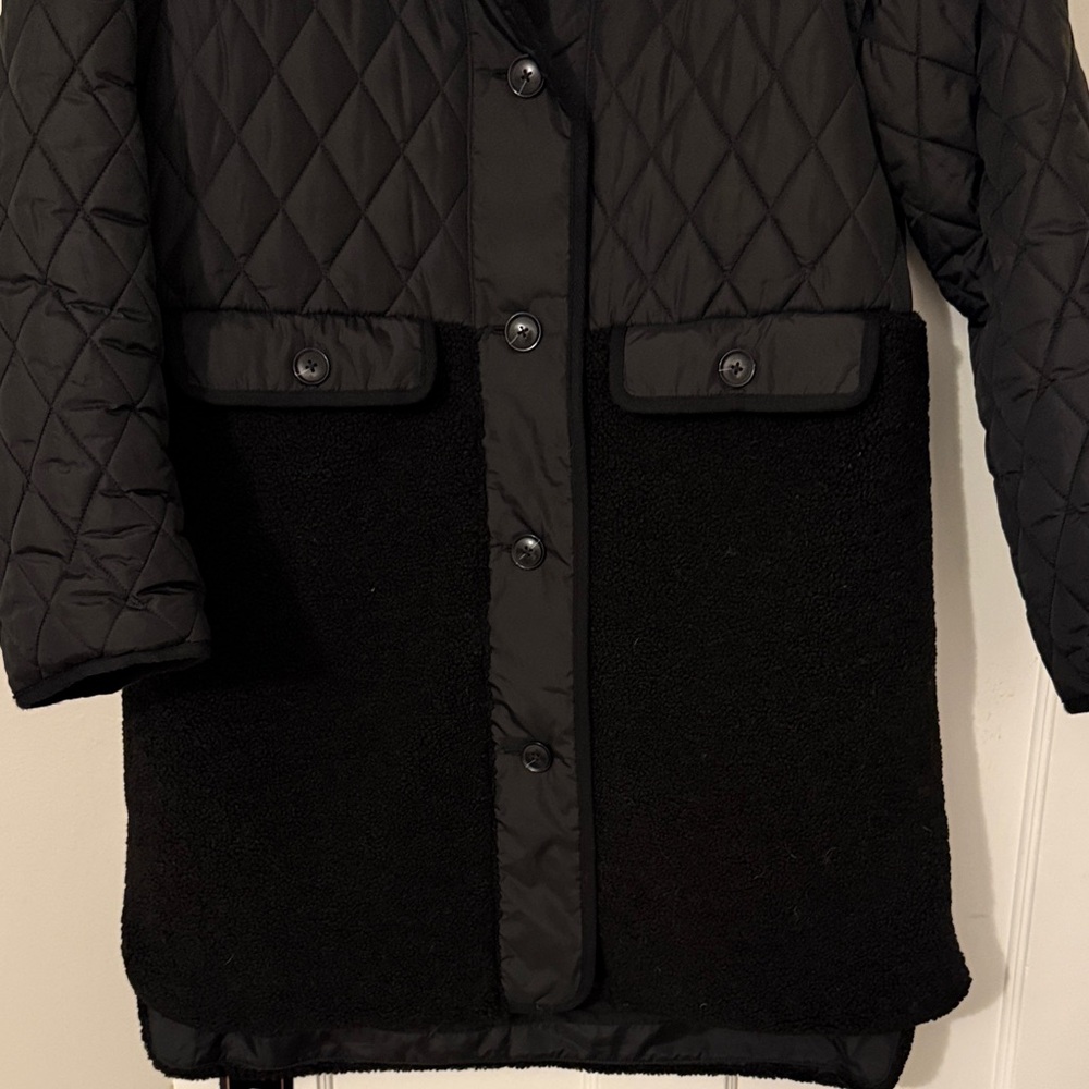LOFT Black Quilted Puffer Jacket - Picture 3 of 6